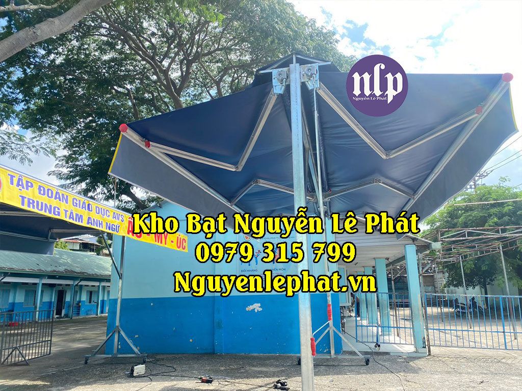 Bạt cuốn che mưa